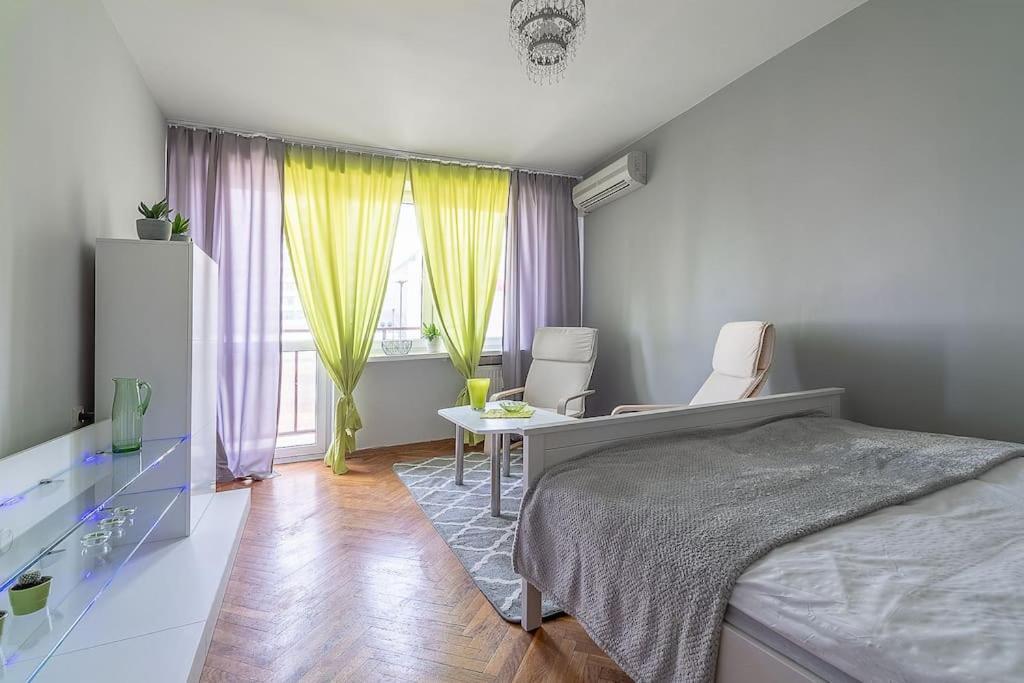 Central Station Gold Street Apartment Warsaw Luaran gambar
