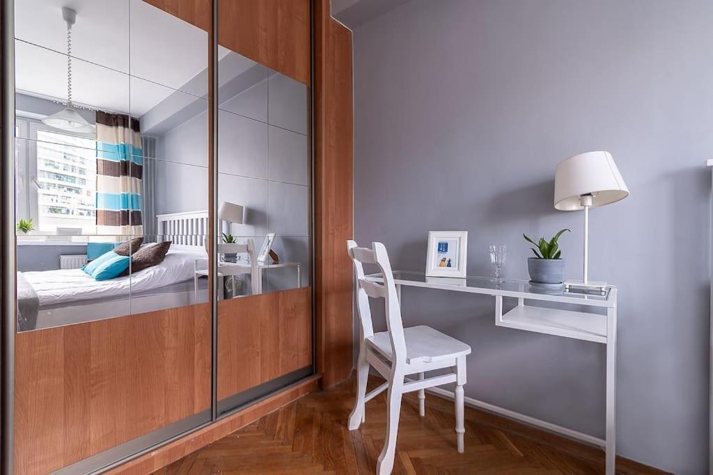 Central Station Gold Street Apartment Warsaw Luaran gambar